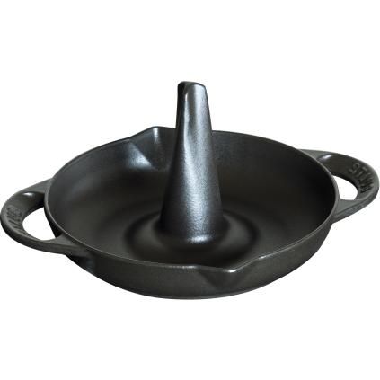 Vertikální pekáč černý Staub