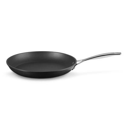 Pánev TOUGHENED 30 cm, nepřilnavá, Le Creuset