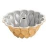 Forma na bábovku koruna Crown Bundt® zlatá Nordic Ware
