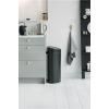 dotykovy odpadkovy kos touch bin new brabantia matny cerny 40 l 4