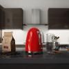 SMEG KONVICE CERVENA SCENA 01