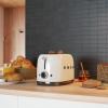 SMEG TOPINKOVAC BILA SCENA 02