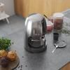 SMEG KAVOVAR NA PREKAPAVANOU KAVU SEDA MATNA SCENA 03