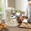 Kuchyňský robot ARTISAN 5KSM60SPX 5,6 l, mandlová, KitchenAid