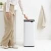 Dotykový odpadkový koš BO TOUCH BIN 30 l, platinová, ocel, Brabantia